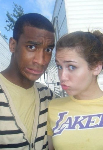 3139443773_Miley_Cyrus_Rare_2008-12-26