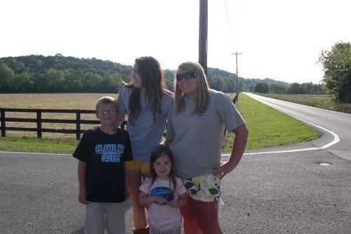 4512856352_Miley_Cyrus_miley_cyrus_untagged_rare_2010-04-11