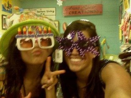 5375052157_Miley_Cyrus_untitledfdgadg_2011-01-21