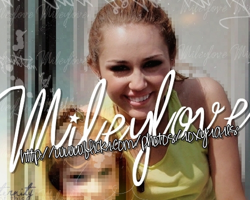 5579843804_Miley_Rare_2011-04-01