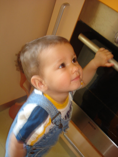 CU OCHII DUPA CRISTI!