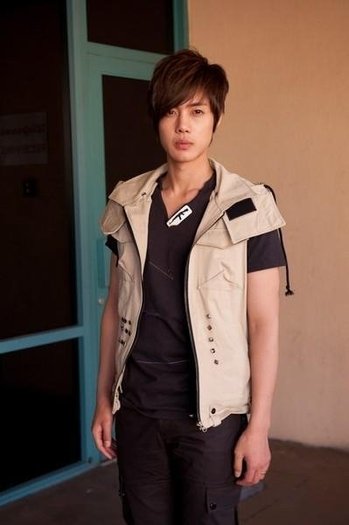 6129_119826687992_103753562992_2243169_2140780_n - o Kim Hyun Joong o