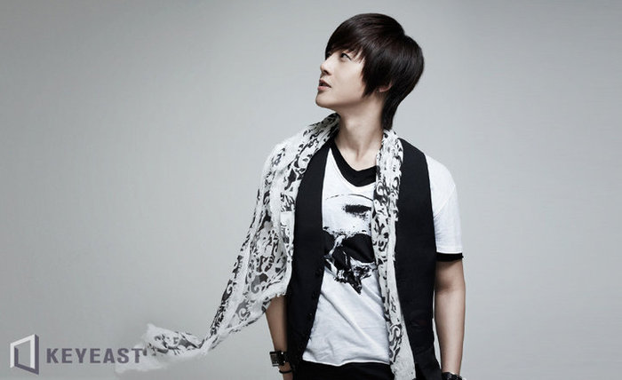 47700_443380917992_103753562992_5120115_880097_n - o Kim Hyun Joong o