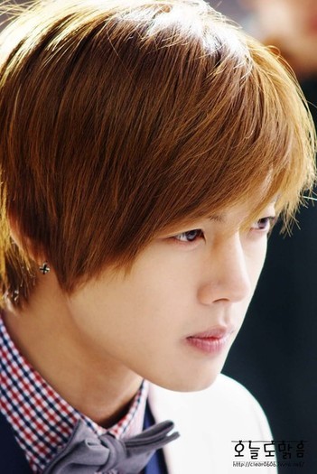 30311362_SRAFOVAVD - o Kim Hyun Joong o
