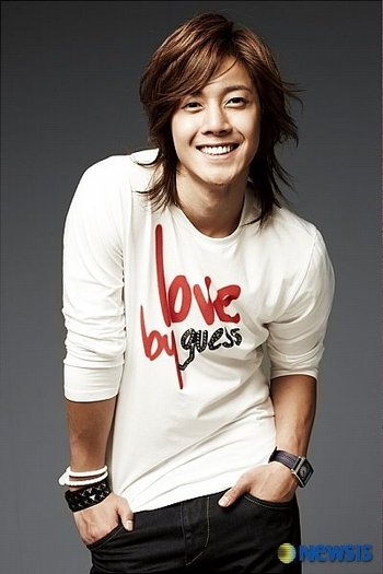d3c9e8620416a0_full - o Kim Hyun Joong o