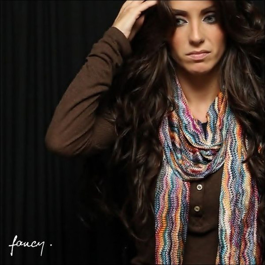 0078310843 - 0 Anahi Glitery