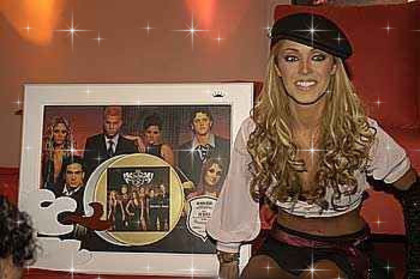 0067158023 - 0 Anahi Glitery