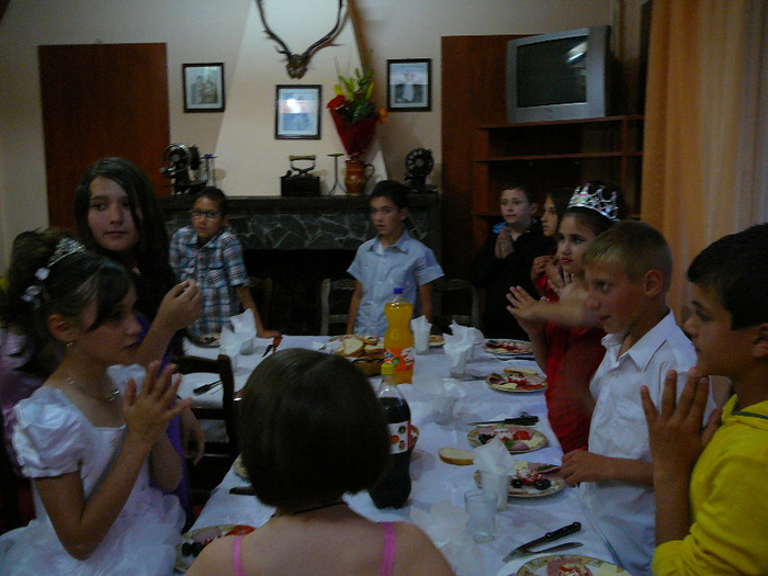 P1270524 - 3-5  iunie 2011 excursie-banchet a 4 a