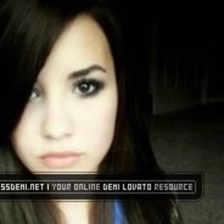 22 - Demi Lovato - Poze Personale