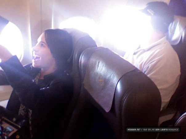 307 - Demi Lovato - Poze Personale