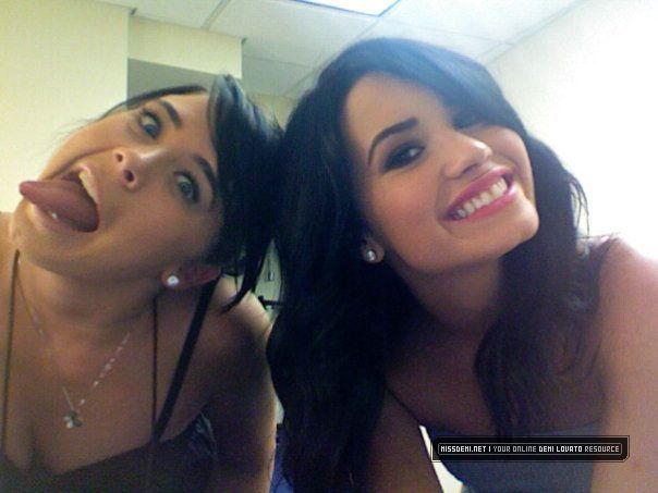 330 - Demi Lovato - Poze Personale