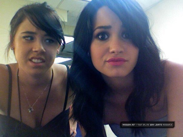 331 - Demi Lovato - Poze Personale
