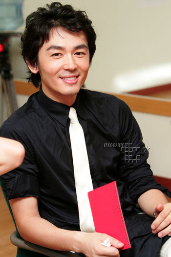 304354_image2_1 - a---jo yeon woo---a