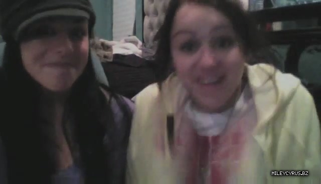 000000000023 - 0-0 Video 1 - The Miley And Mandy Show