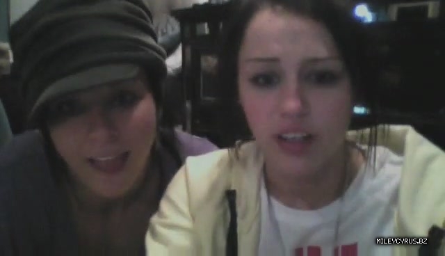 000000000090 - 0-0 Video 1 - The Miley And Mandy Show