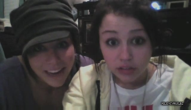 000000000092 - 0-0 Video 1 - The Miley And Mandy Show