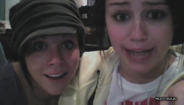 000000000099 - 0-0 Video 1 - The Miley And Mandy Show