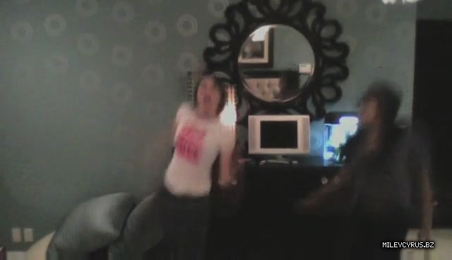 000000000241 - 0-0 Video 1 - The Miley And Mandy Show