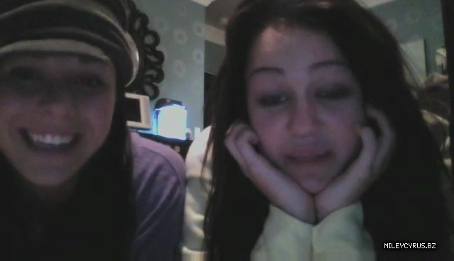 000000000278 - 0-0 Video 1 - The Miley And Mandy Show