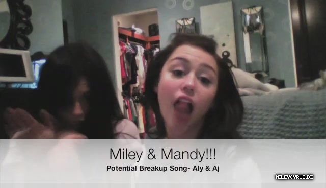 000000000217 - 0-0 Video 3 - The Miley And Mandy Show Epis Potential Breakup Song