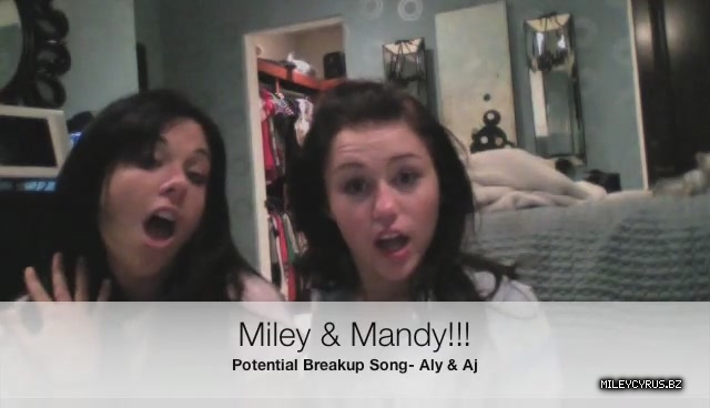 000000000219 - 0-0 Video 3 - The Miley And Mandy Show Epis Potential Breakup Song