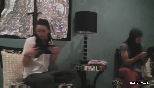 000000000206 - 0-0 Video 4 - The Miley And Mandy Show Epis Miley and Mandyless