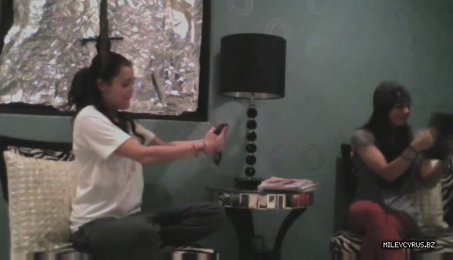 000000000212 - 0-0 Video 4 - The Miley And Mandy Show Epis Miley and Mandyless