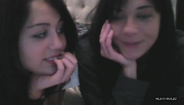 000000000171 - 0-0 Video 5 - The Miley and Mandy Show Epis Irrelevant