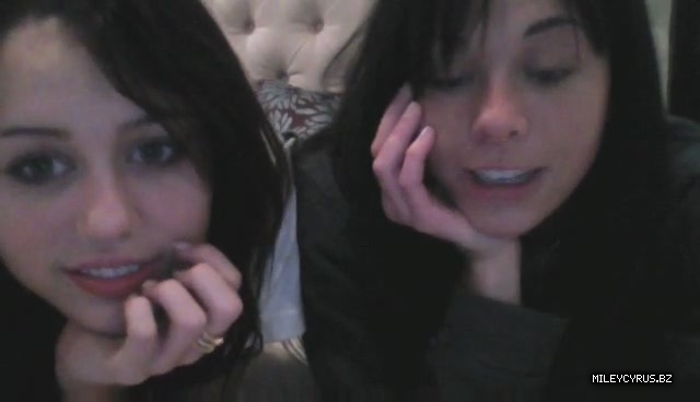 000000000187 - 0-0 Video 5 - The Miley and Mandy Show Epis Irrelevant