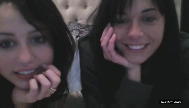 000000000192 - 0-0 Video 5 - The Miley and Mandy Show Epis Irrelevant