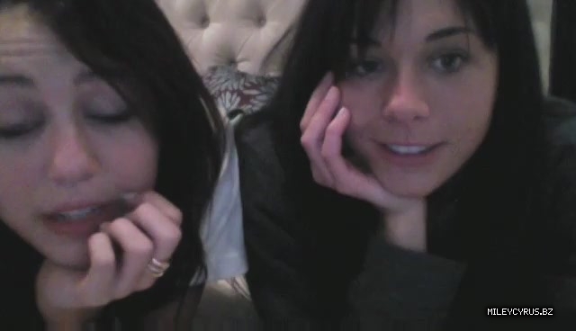 000000000195 - 0-0 Video 5 - The Miley and Mandy Show Epis Irrelevant