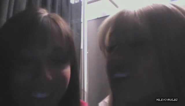 000000000259 - 0-0 Video 6 - The Miley and Mandy Show Epis Houston Rodeo