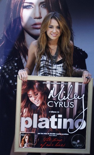 Miley_Cyrus_Madrid_1
