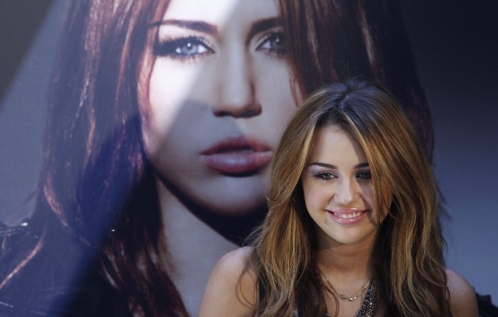 Miley_Cyrus_Madrid_8 - 0-0 Presents Her New Album Cant Be Tamed in Madrid