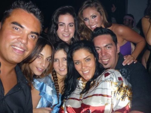 1076002 - Anahi 6