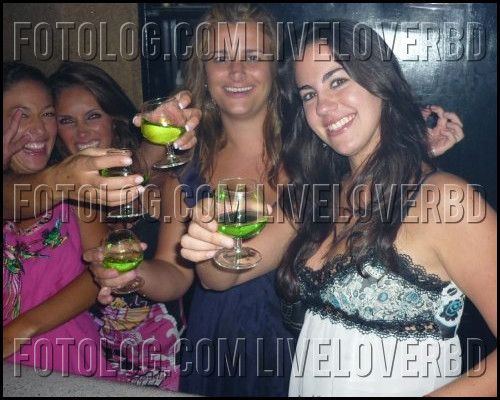 1279177979345f - Anahi 7