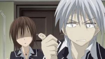 imagesCA3G0279 - Vampire Knight