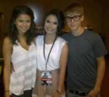 TI4U_u1303633173 - poze cu Justin Bieber si Selena Gomez