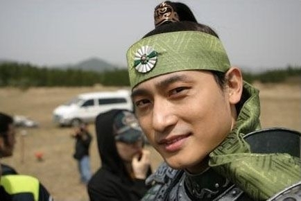 26907835_EWOBMQQTE[1] - jumong