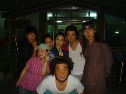 27215065_RSVELYZOG[2]