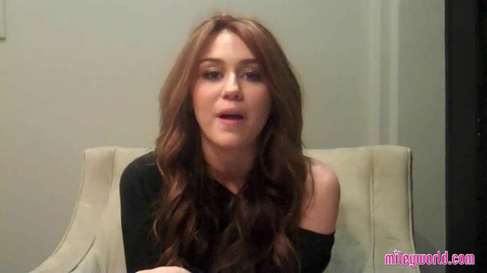 HAITI.mp4AT 22 - MileyWorld - HAITI Screencaps