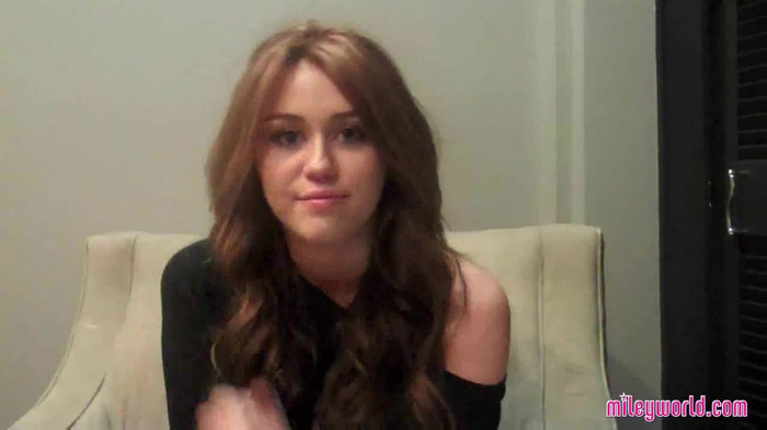 HAITI.mp4AT 89 - MileyWorld - HAITI Screencaps