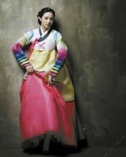 42 - Hanbok pentru tine