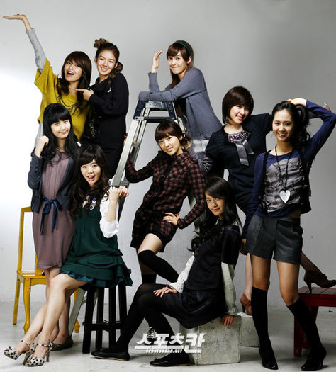 SNSD @ GIRLS GENERATION COVER2
