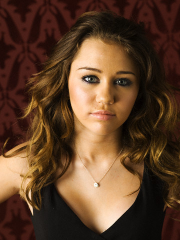 Miley-Cyrus - Divele de la Disney Channel principalele