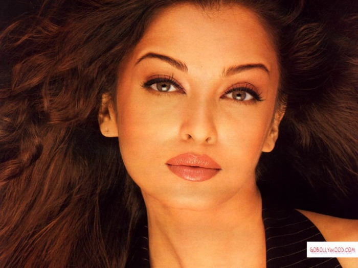 0009 - Album in memoria lui AishwaryaRaiBachchan