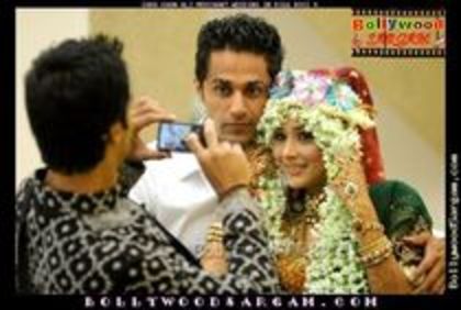 33272955_NKMCZAAJX - Sara Khan