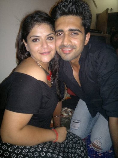 229539_168609226528829_100001392595271_414748_6522323_n