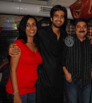 73172161772993863549100