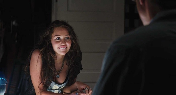 057 - 0-0 The Last SongTrailer Screencaps